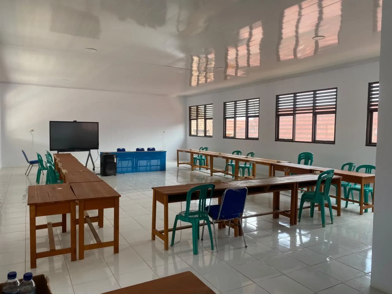 Aula Pertemuan Serbaguna